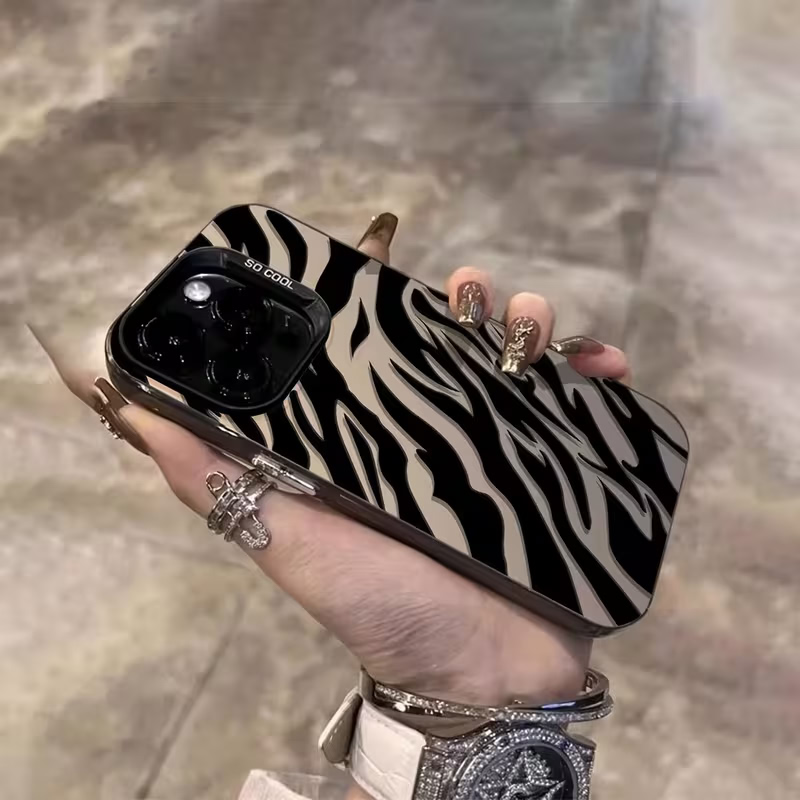 Zebra Pattern Black Advanced I - đánh giá và giá Apple Iphone 15 Pro Max